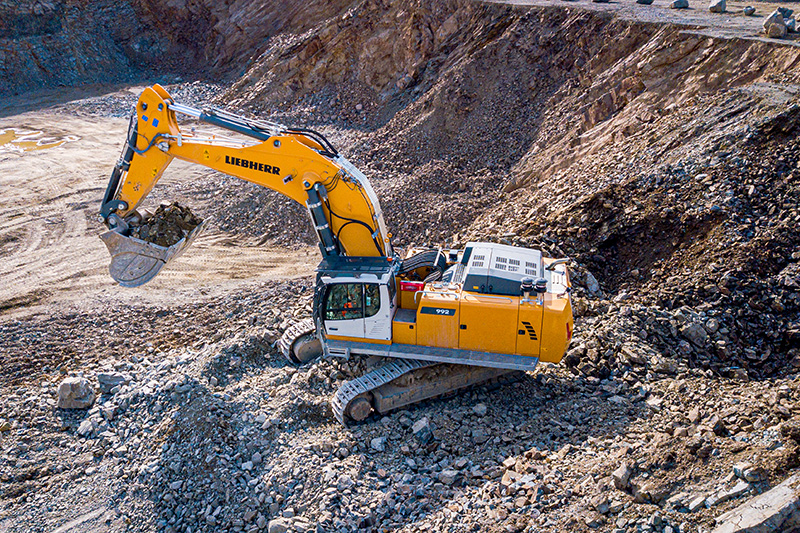 Liebherr heeft op de Bauma-beurs in München zijn nieuwe generatie 70-100 ton Liebherr rupsgraafmachines gepresenteerd.